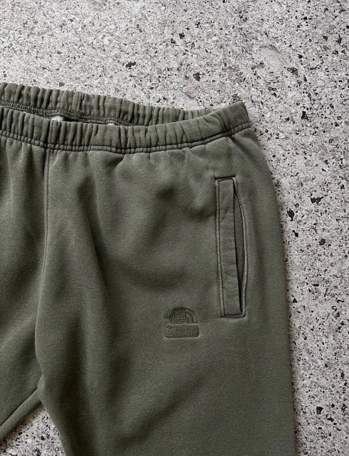 Supreme × The North Face The North Face Supreme Hype Y2K Fashion Sweatpants Size US 30 / EU 46 - 8 Thumbnail