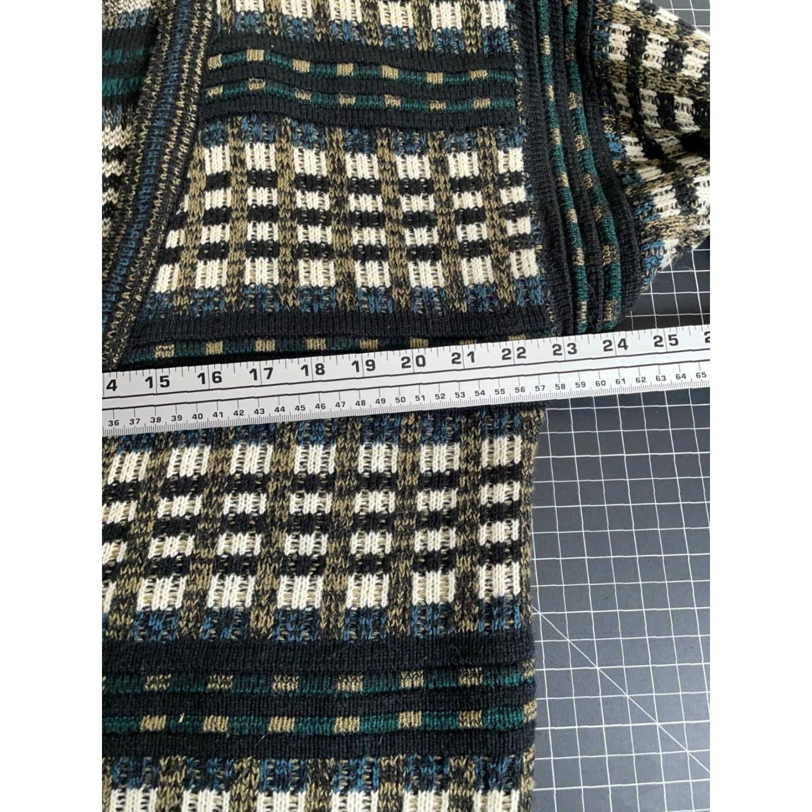 Vintage VINTAGE Textured Check Pattern Cardigan Sweater Mens Large Black Green 90s Retro Preppy Size US L / EU 52-54 / 3 - 5 Thumbnail