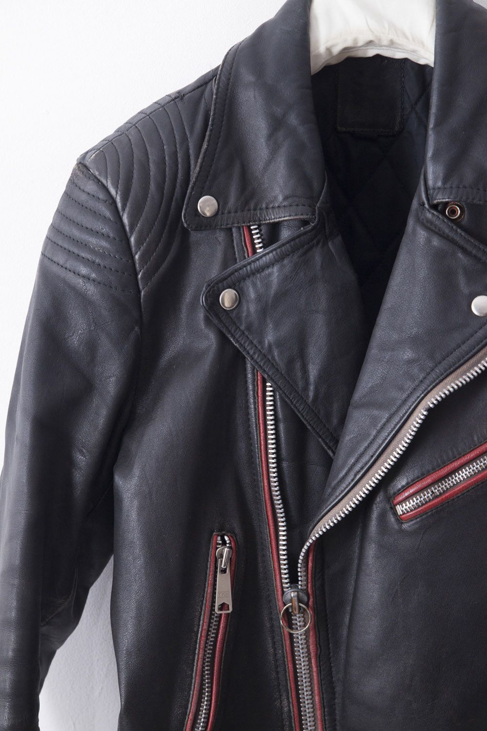 Vintage Vintage 1980's black/red leather biker jacket Size US S / EU 44-46 / 1 - 2 Thumbnail
