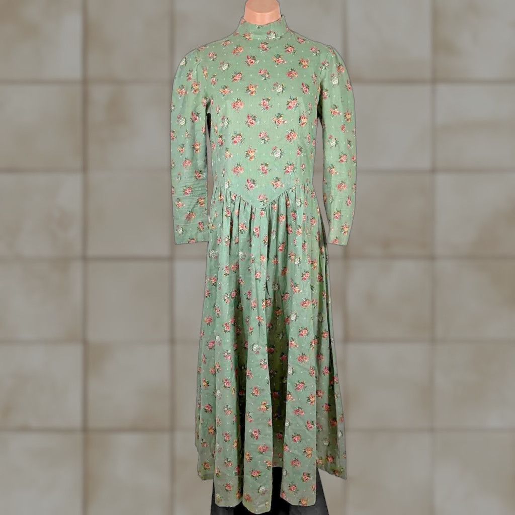 VINTAGE Unbranded Floral Midi Dress High Mock Neck Long Sleeve S/M