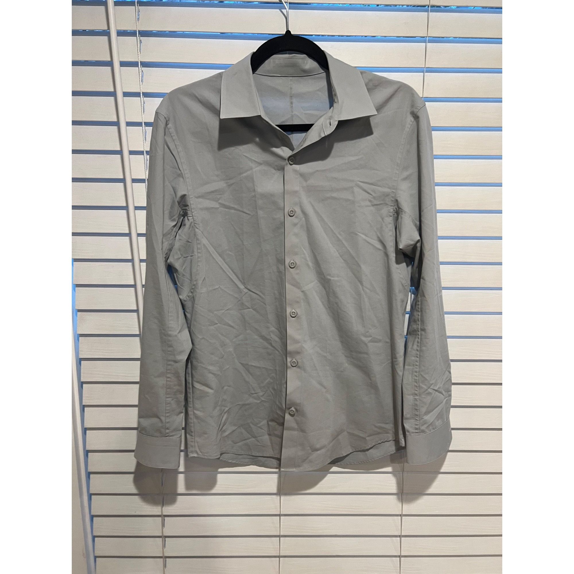 Lululemon Lululemon Long Sleeve Button Up Shirt - Size S Size US S / EU 44-46 / 1 - 1 Thumbnail