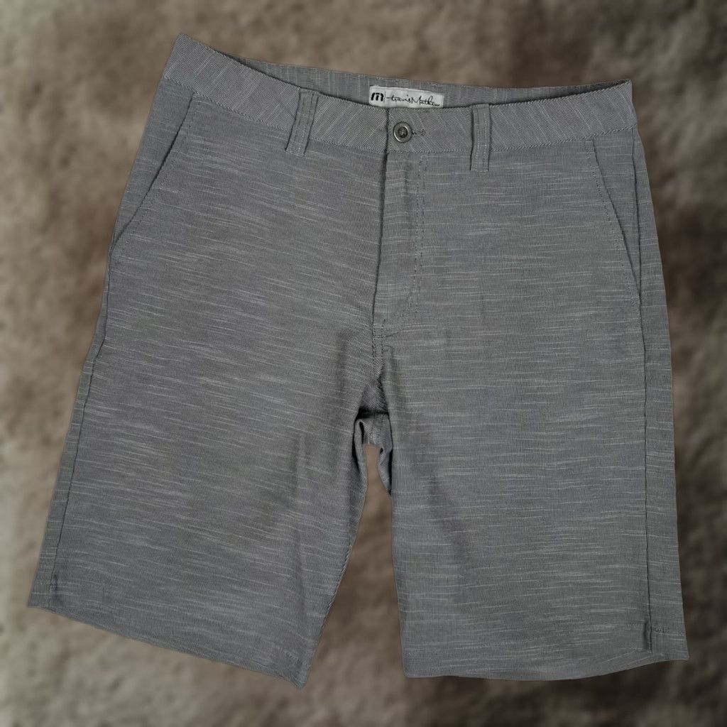TravisMathew Travis Mathew Shorts Mens 32 Gray Check Golf Chino Pockets Casual Performance Size US 32 / EU 48 - 1 Thumbnail