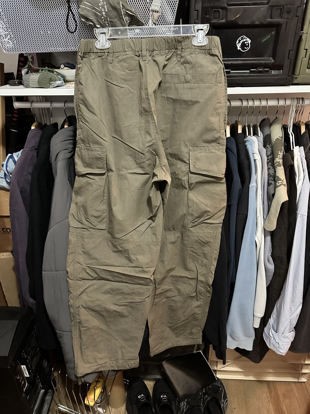 Uniqlo Uniqlo parachute pants Size US 30 / EU 46 - 2 Thumbnail