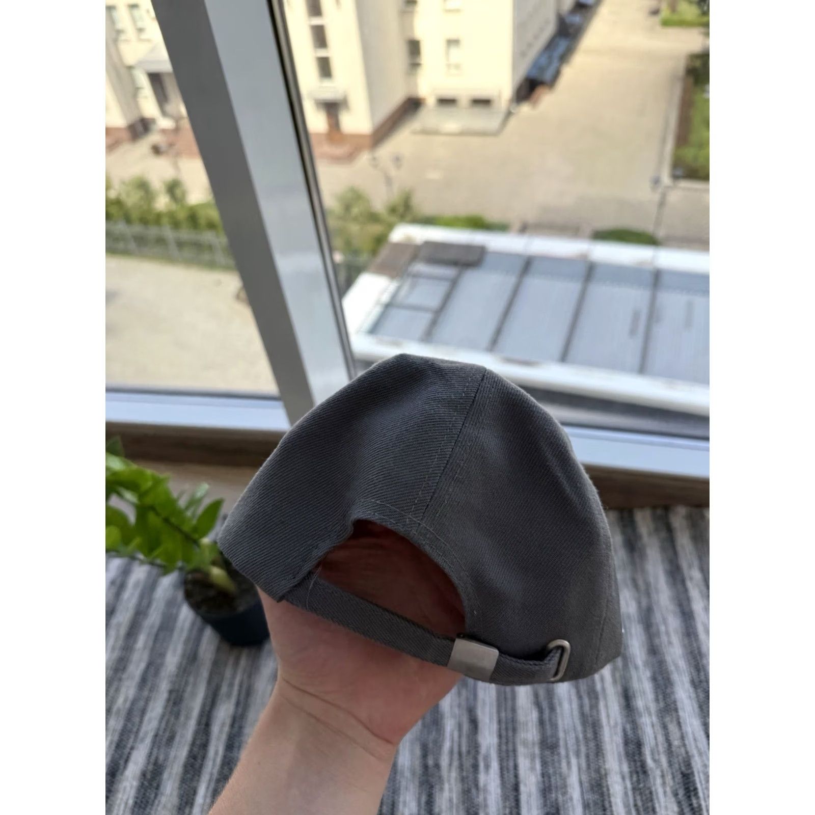 Mercedes-Benz VINTAGE Mercedes-Benz Snapback Cap Gray One Size Racing 90s Formula 1 Mens Boys Cap Size ONE SIZE - 4 Thumbnail