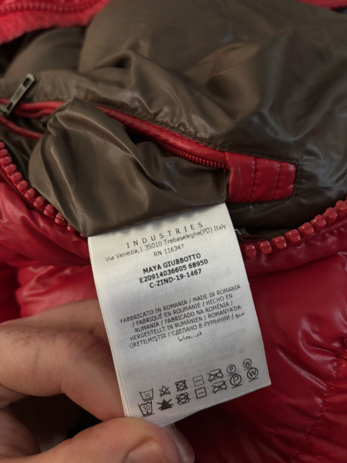 Moncler Red Maya Giubbotto Puffer Jacket Size US XL / EU 56 / 4 - 5 Thumbnail