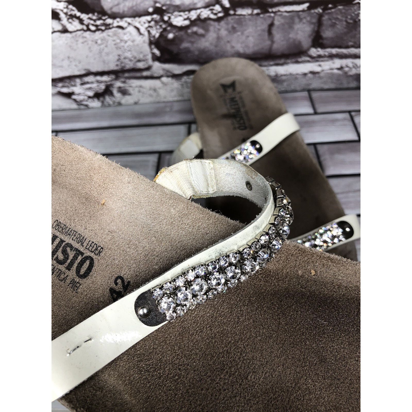 Mephisto Mephisto White Rhinestone Crystal Strap Slide Cork Sandals W Size US 11 / IT 41 - 12 Thumbnail