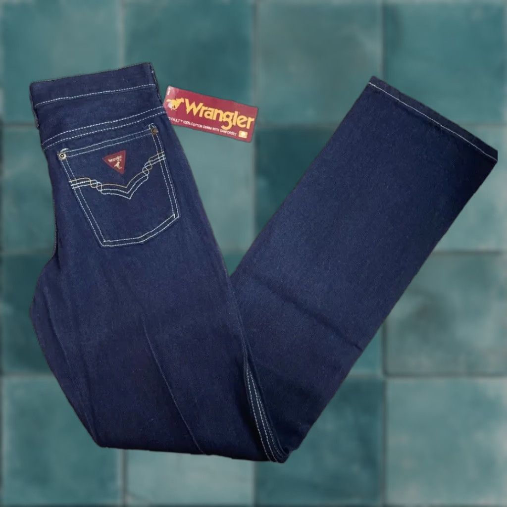 Wrangler VINTAGE Wrangler Jeans Straight Navy 29x32 Deadstock NWT USA Belt Loops Men Jeans 80s Vintage Style Size US 29 - 1 Thumbnail