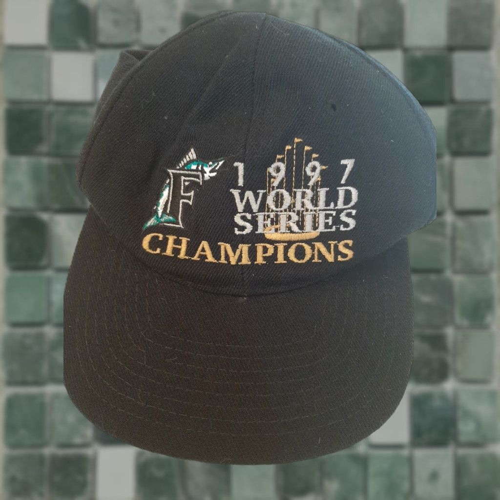Vintage VINTAGE Florida Marlins World Series Champions Snapback Hat Cap Unisex Adults Adjustable Black Wool Acrylic 1990s HaT Cap Mens Womens Boys Girls Size ONE SIZE - 1 Thumbnail