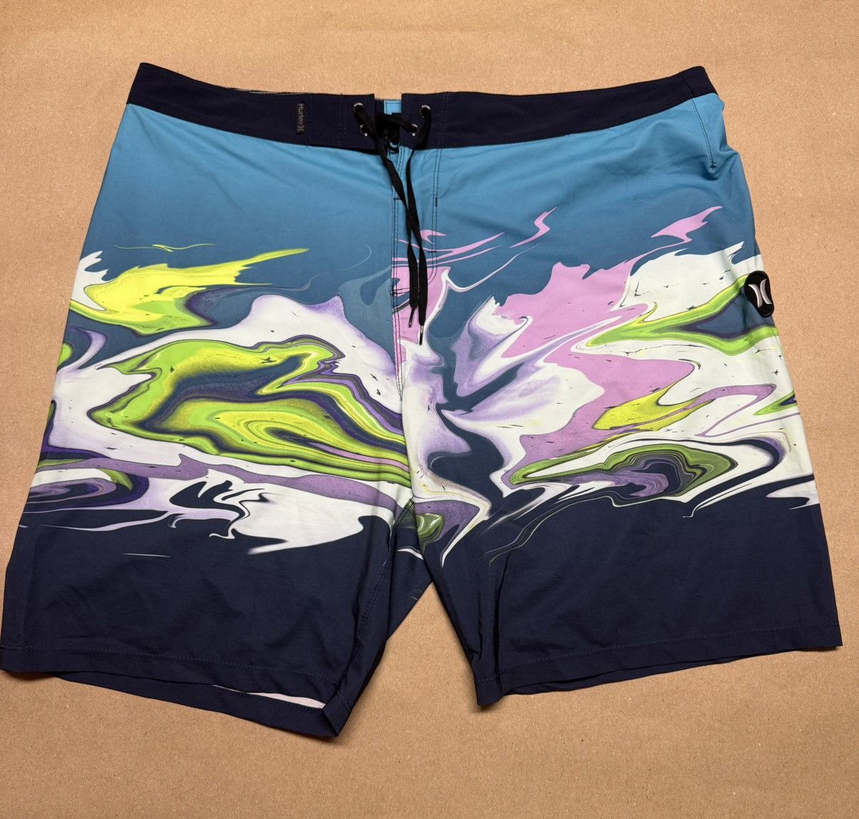 Hurley Hurley Phantom Beach Board shorts Multi Color size 38 Rare! Size US 38 / EU 54 - 1 Thumbnail