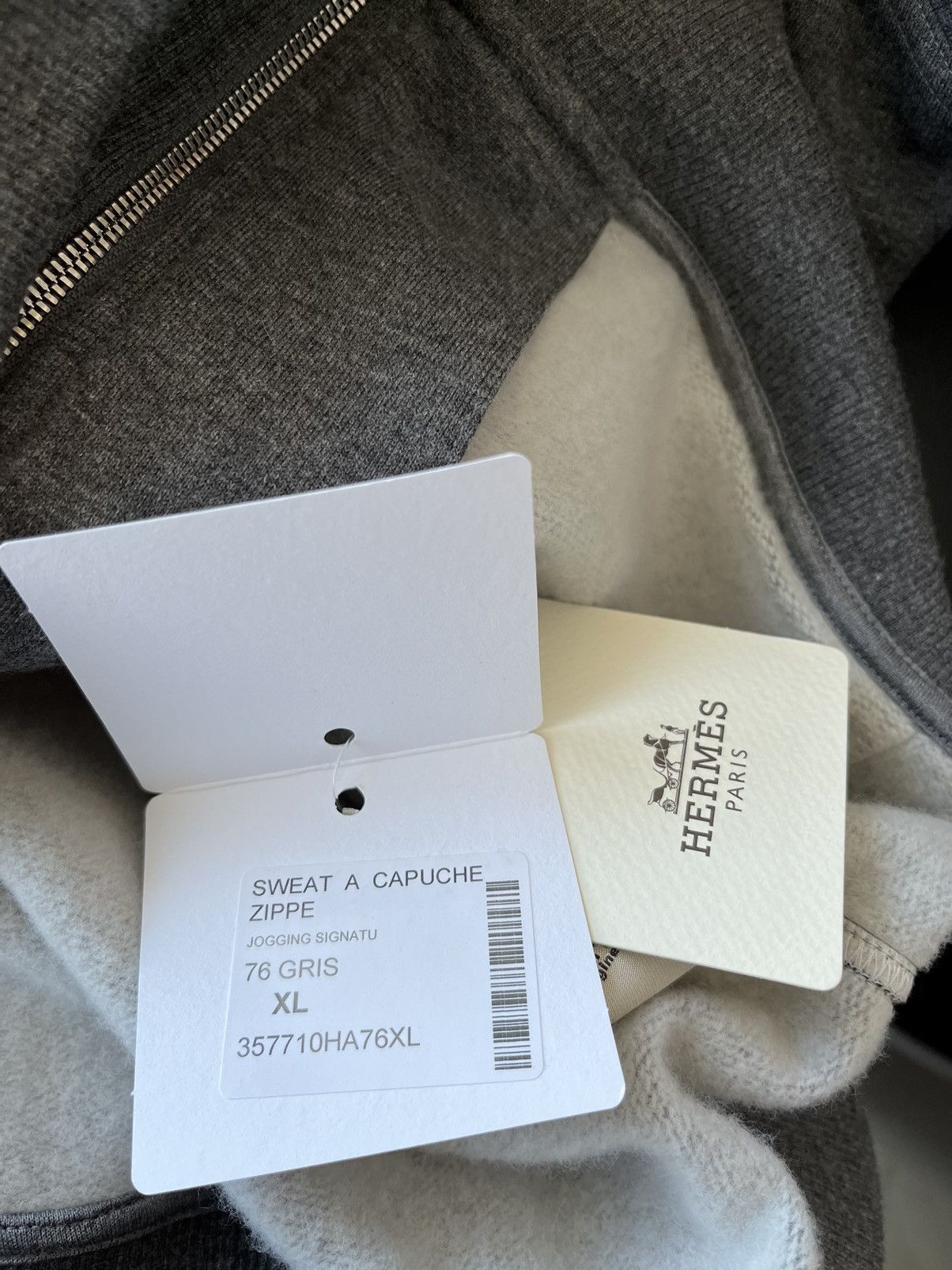 Hermes Super Runway Brand New Cashmere and Leather Hooded Sweater Size US L / EU 52-54 / 3 - 8 Thumbnail