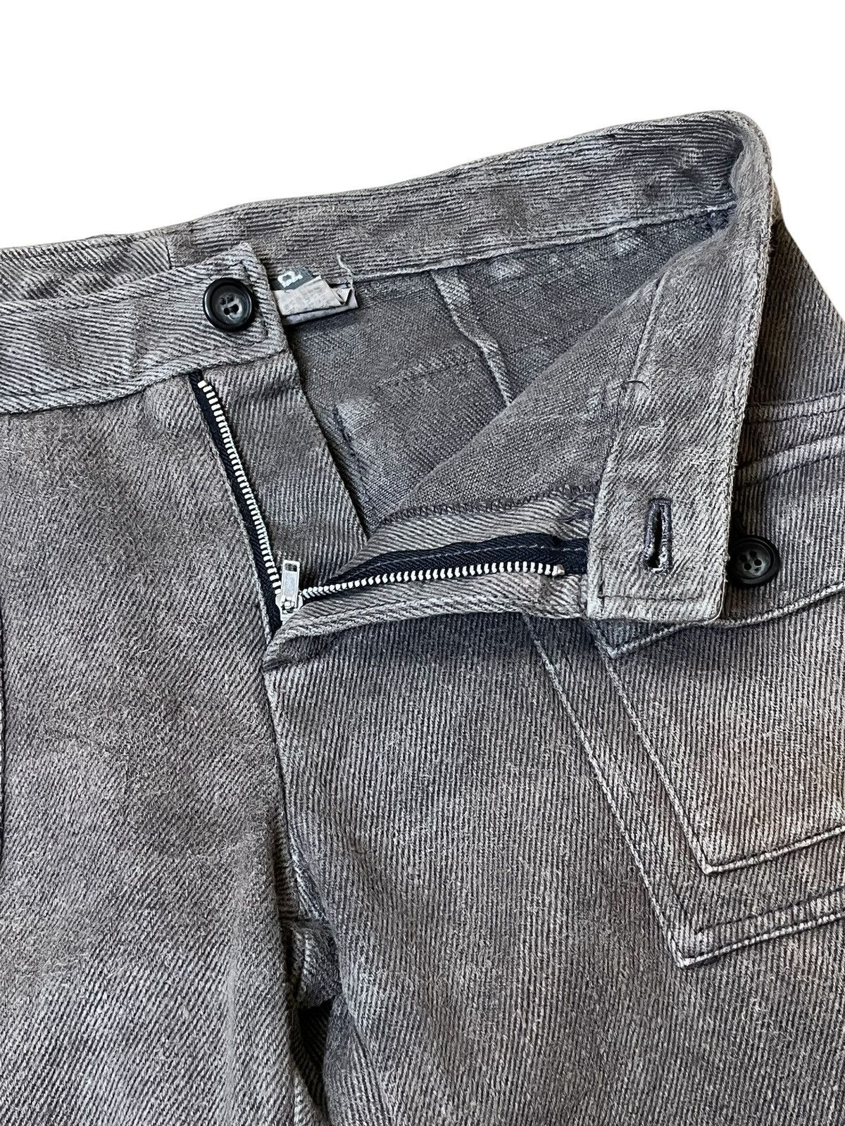 Japanese Brand Sick🔥Japanese brand AND A bushpant/multipocket cargo pants Size US 30 / EU 46 - 11 Thumbnail