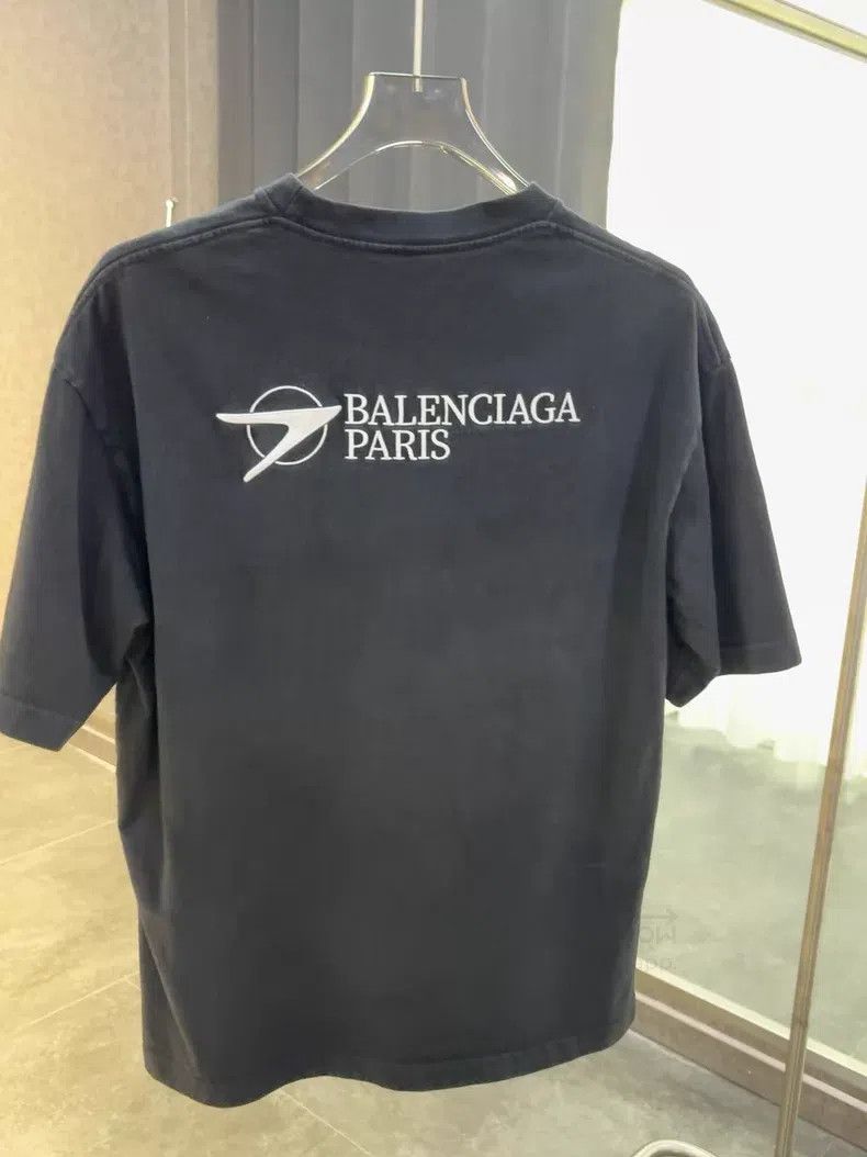 Balenciaga Balenciaga Short Sleeve T-Shirt Size US S / EU 44-46 / 1 - 2 Thumbnail