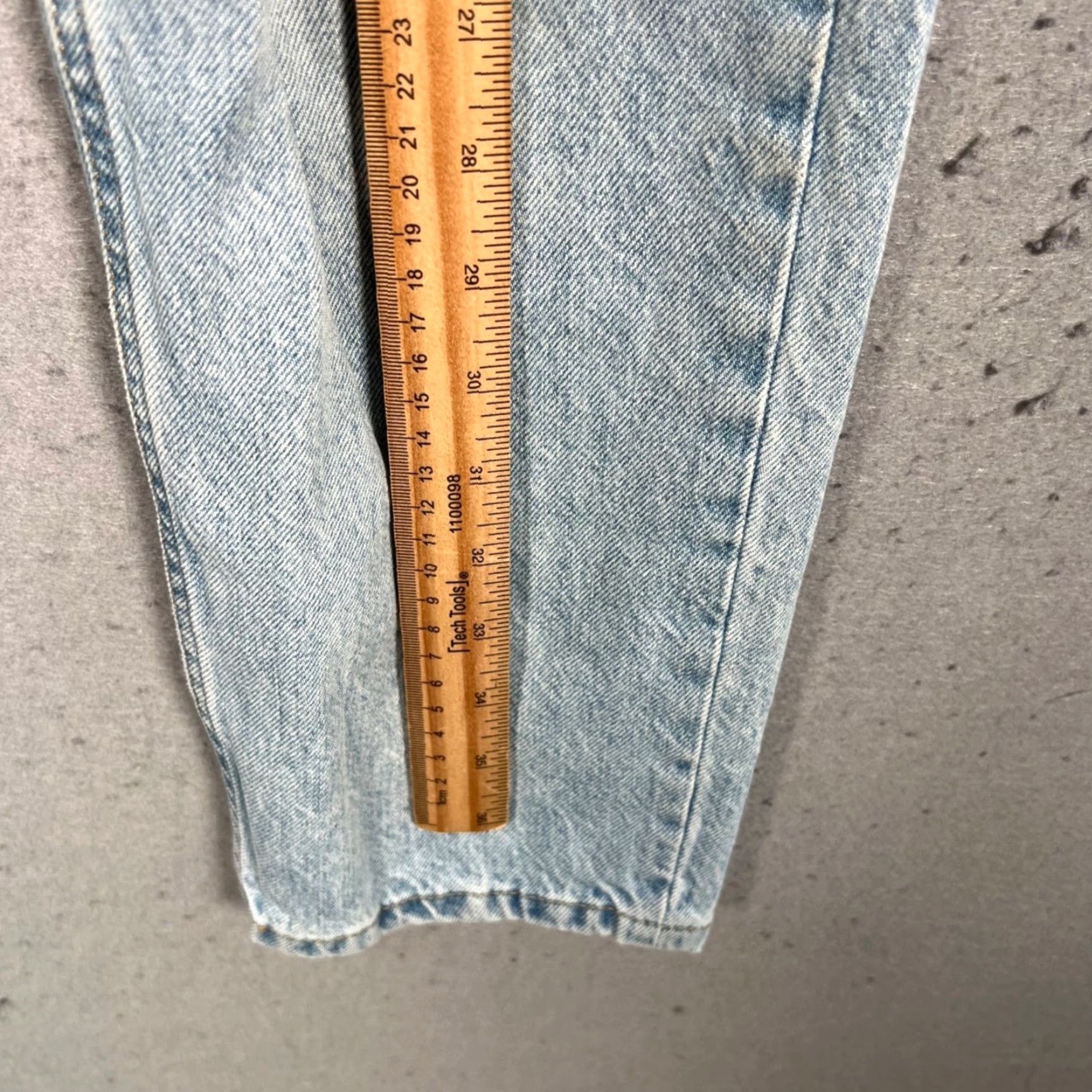 Everlane Everlane Jeans The Cheeky Light Wash Denim High-Rise Regular 27 in Blue Womens Jeans Size 27" / US 4 / IT 40 - 6 Thumbnail