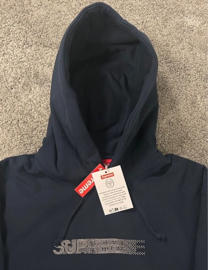Supreme × Swarovski Supreme x Swarovski Hoodie - Small - Navy/Gold Size US S / EU 44-46 / 1 - 2 Thumbnail
