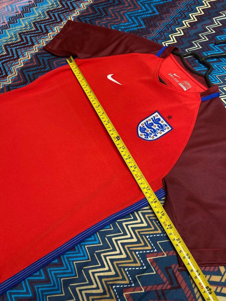 Nike T-Shirt Nike Football England logo Y2K Jerseys Vintage Size US XL / EU 56 / 4 - 10 Thumbnail