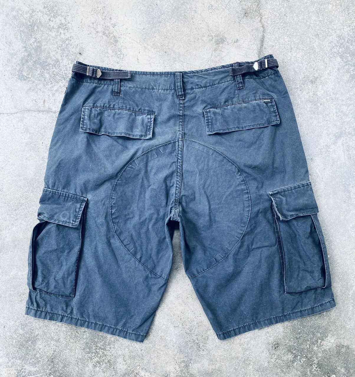 Stussy Vintage Stussy Distressed Cargo Short Pants Size US 35 - 2 Thumbnail