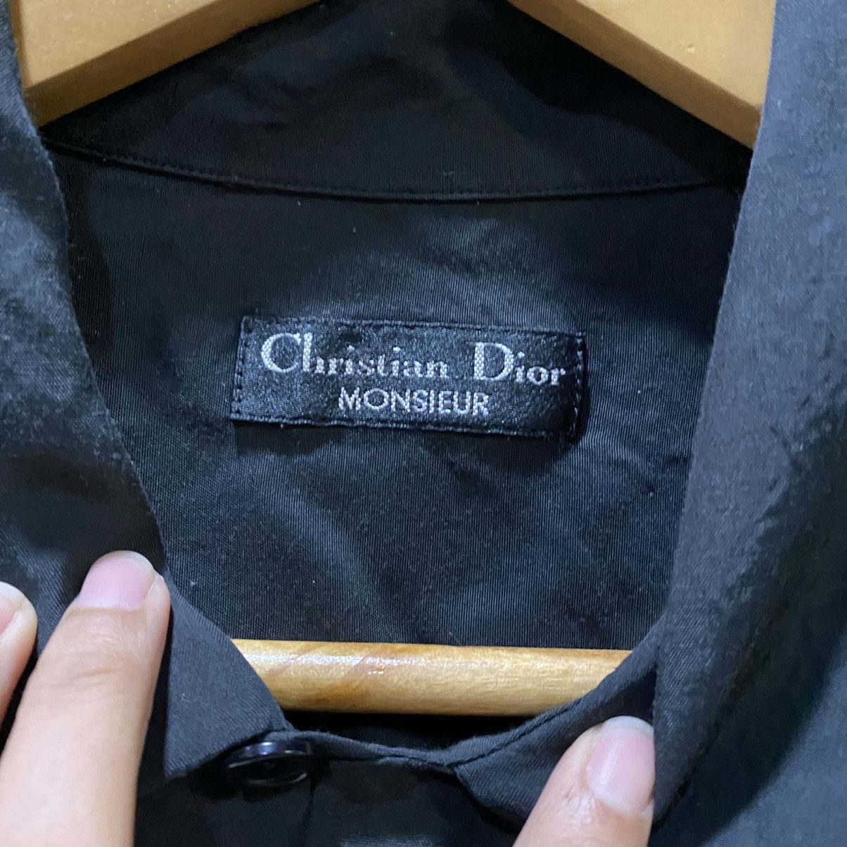 Christian Dior Monsieur 90s Christian Dior Monsieur Art Design rayon shirts Size US L / EU 52-54 / 3 - 11 Thumbnail