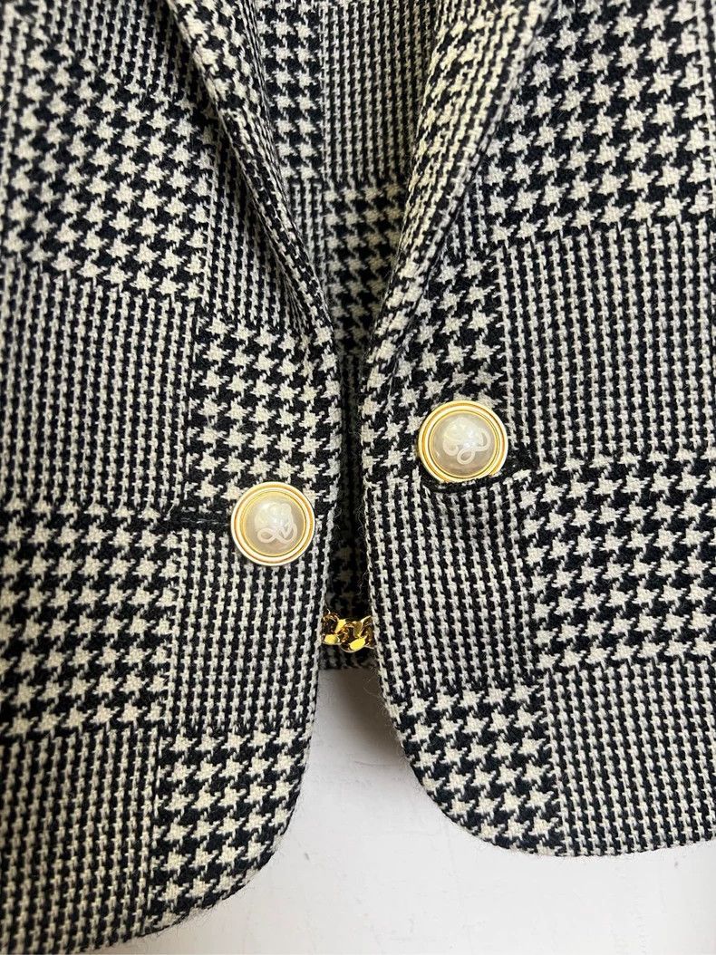 Louis Vuitton Louis Vuitton Checkerboard Pearl Button Jacket Size US M / EU 48-50 / 2 - 4 Thumbnail