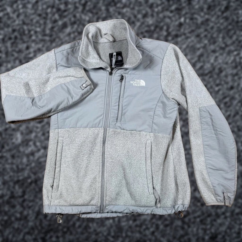 The North Face The North Face Jacket Women M Denali Polartec Fleece White Gray Full Zip Size M / US 6-8 / IT 42-44 - 1 Thumbnail