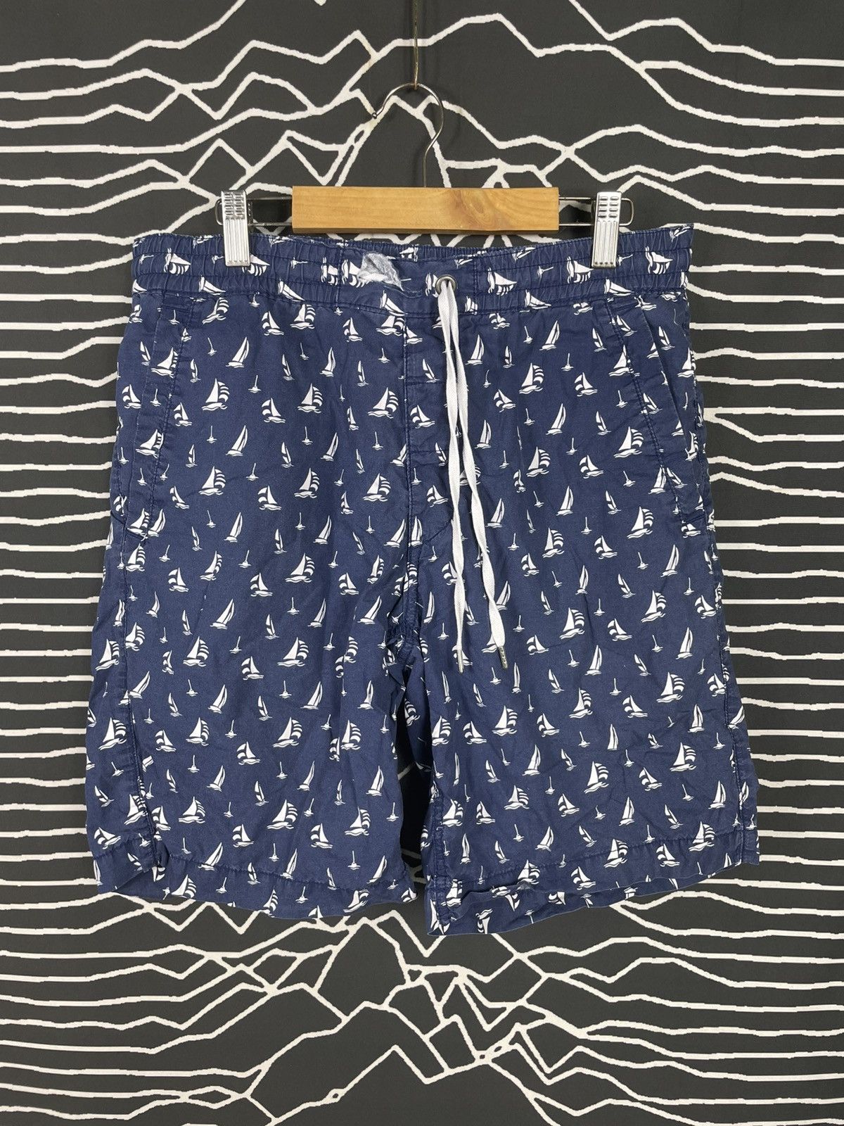 Polo Ralph Lauren Polo Ralph Lauren Classic Fit Starboard Sailboat Shorts Size US 33 - 1 Thumbnail