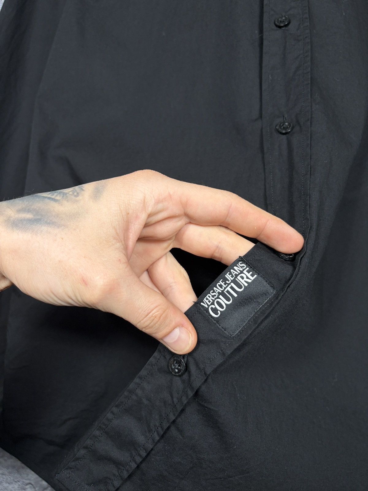 Versace Jeans Couture Versace Jeans Couture Classic Black Shirt With Logo Size M Size US M / EU 48-50 / 2 - 6 Thumbnail