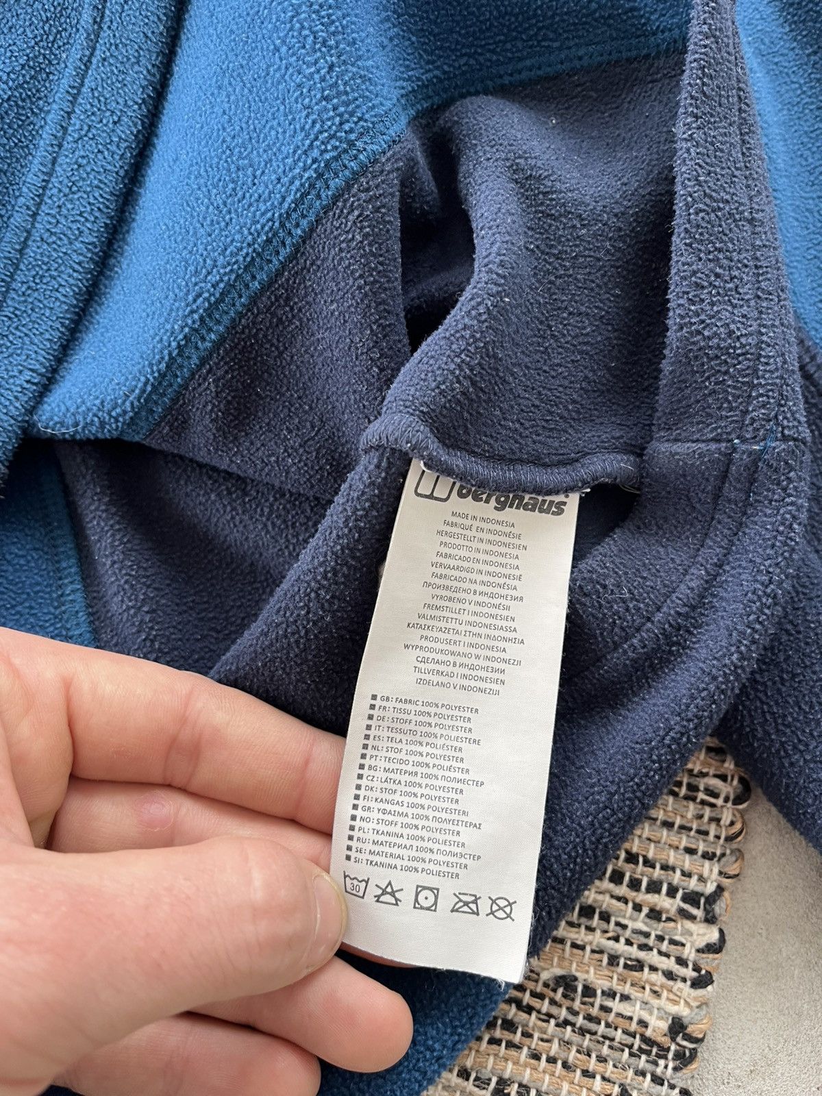 Berghaus Vintage Berghaus Blue Fleece 1/3 Zip Outdoor Pullover Y2K Size US XL / EU 56 / 4 - 11 Thumbnail