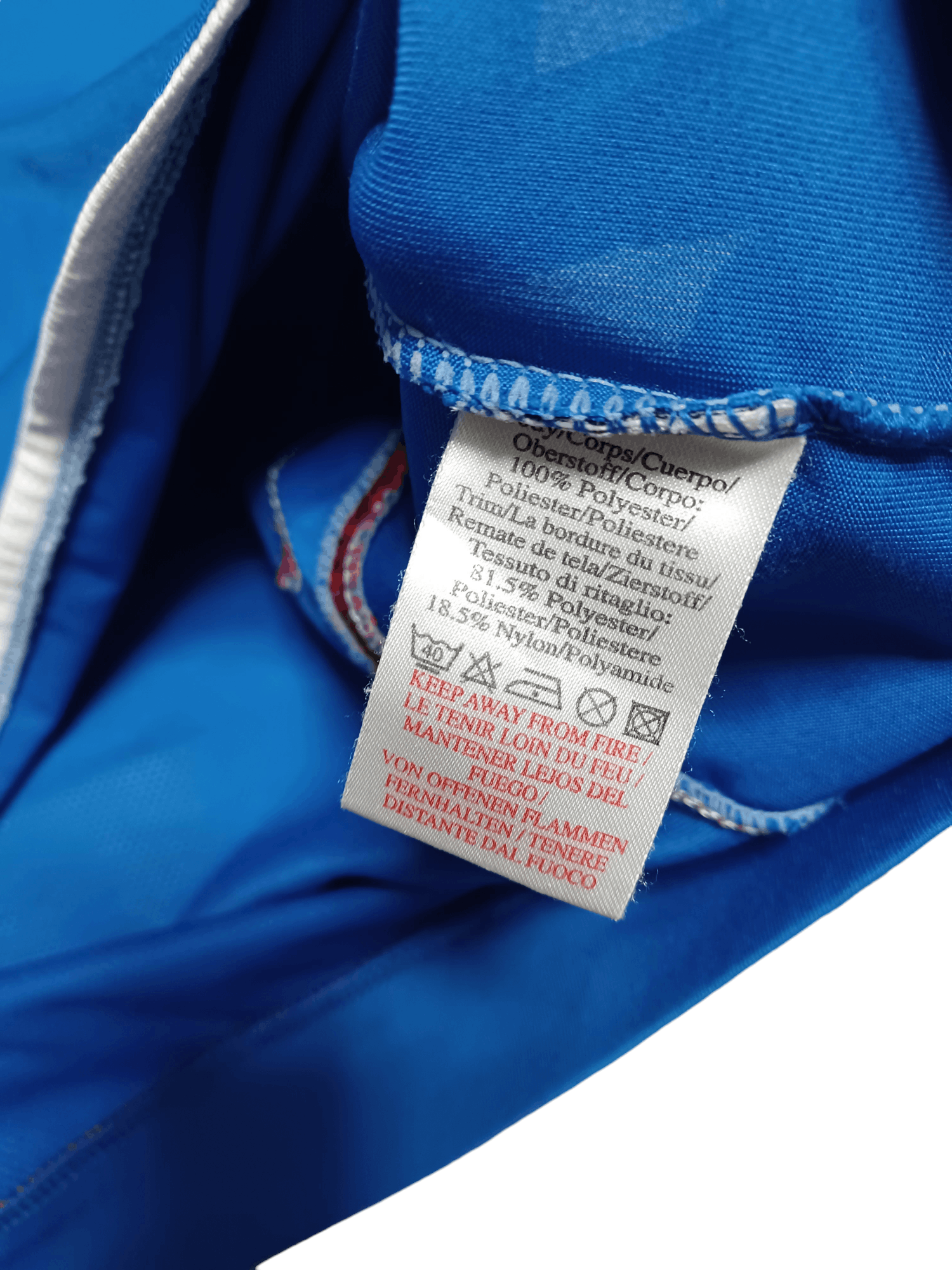 Umbro 2006-2007 GLASGOW RANGERS UMBRO VINTAGE SOCCER JERSEY Size US L / EU 52-54 / 3 - 6 Thumbnail