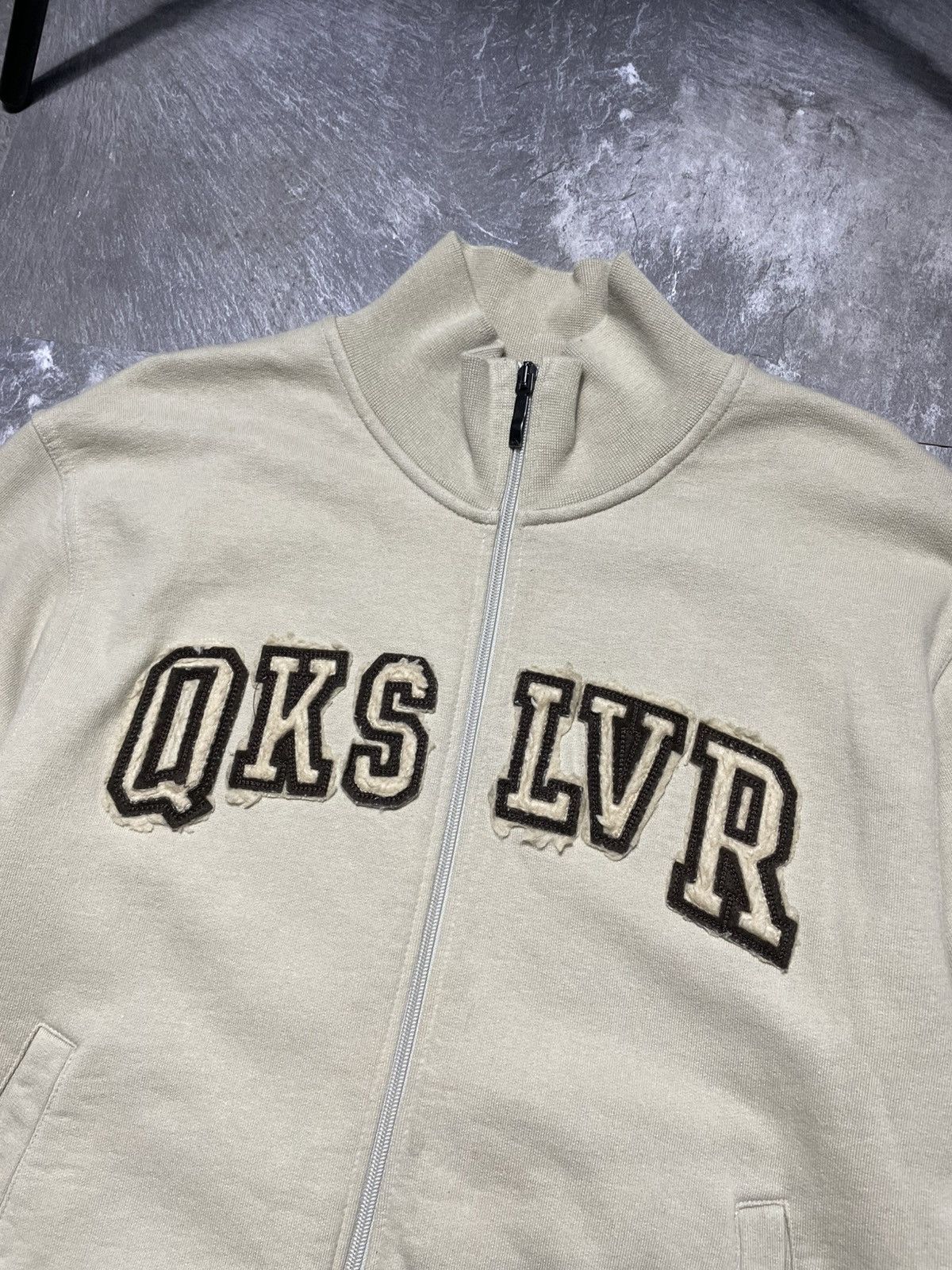 Quiksilver Quiksilver Zip Hoodie Big Logo Vintage Beige Surf Sweatshirt Size US M / EU 48-50 / 2 - 2 Thumbnail