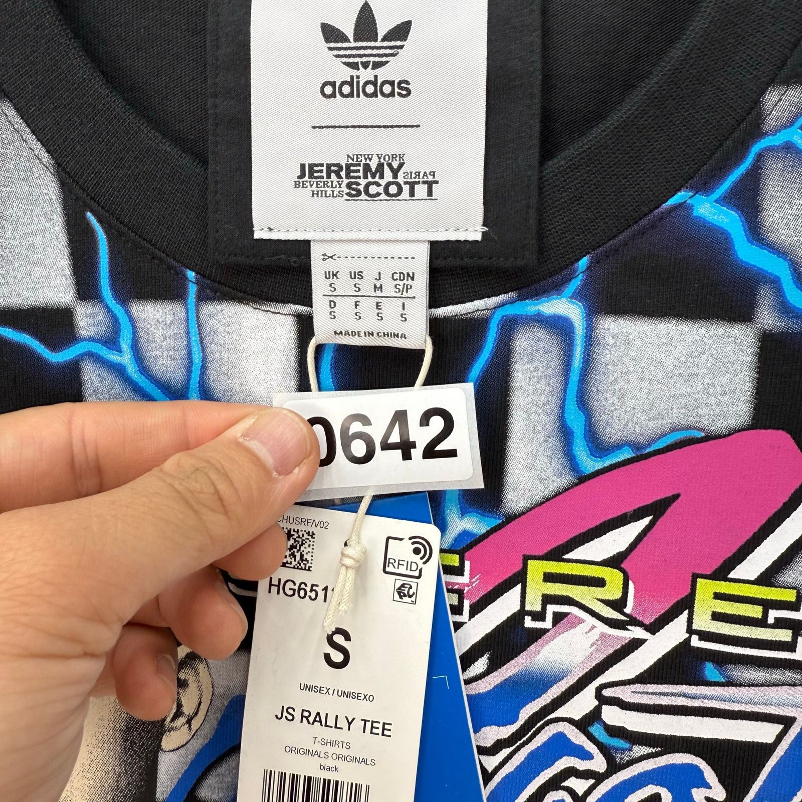 Adidas ADIDAS X JEREMY SCOTT MEN'S SMALL NASCAR RALLY CAR BLACK Size US S / EU 44-46 / 1 - 5 Thumbnail