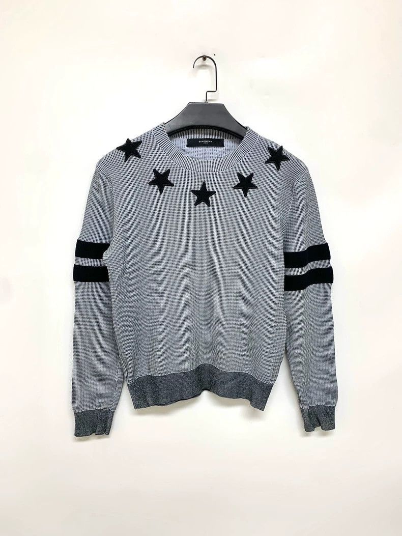 Givenchy Star Sweater | Grailed