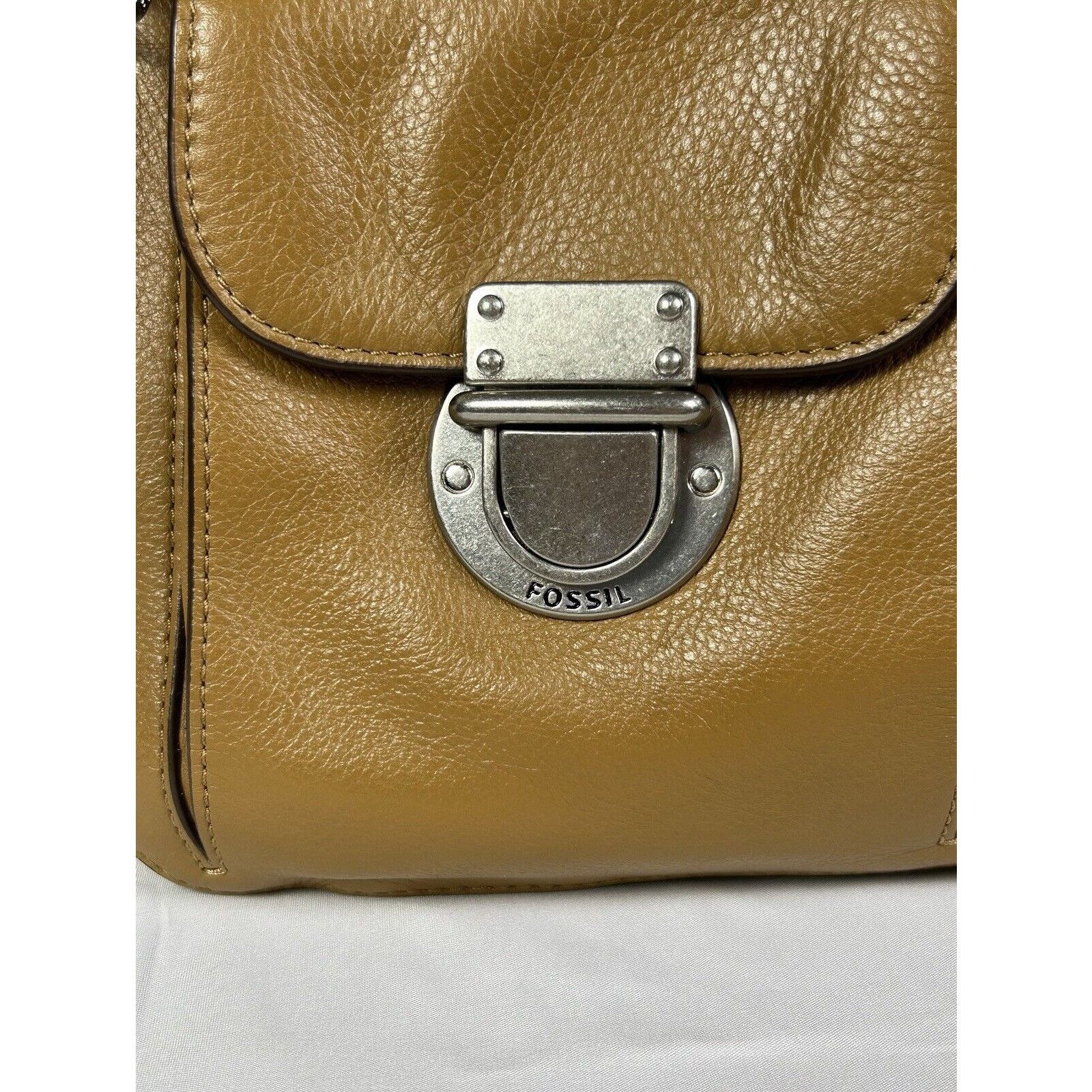 Fossil FOSSIL Leather Women’s Messenger Crossbody Bag VTG Size ONE SIZE - 2 Thumbnail