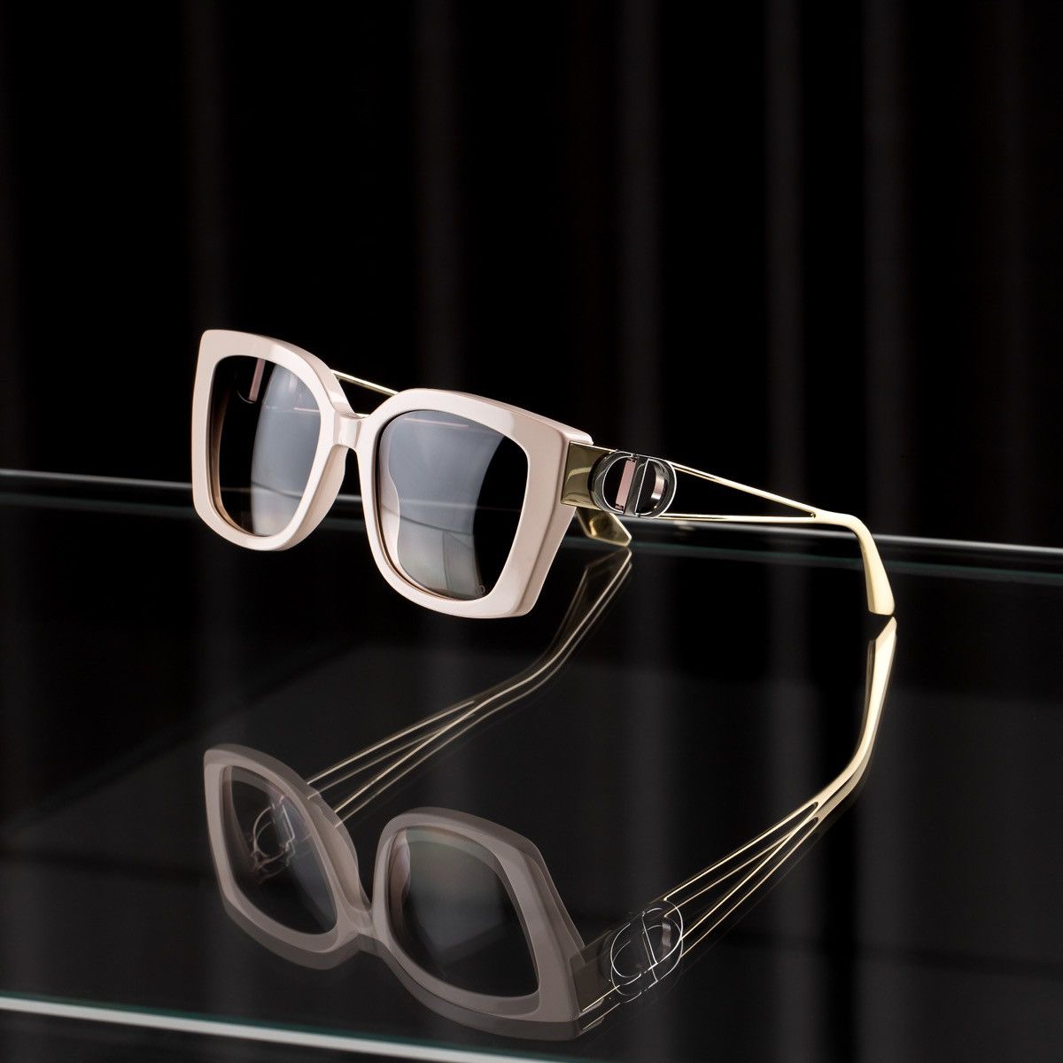 Dior DIOR 30MONTAIGNE S13I 43A2 SUNGLASSES Size ONE SIZE - 1 Thumbnail