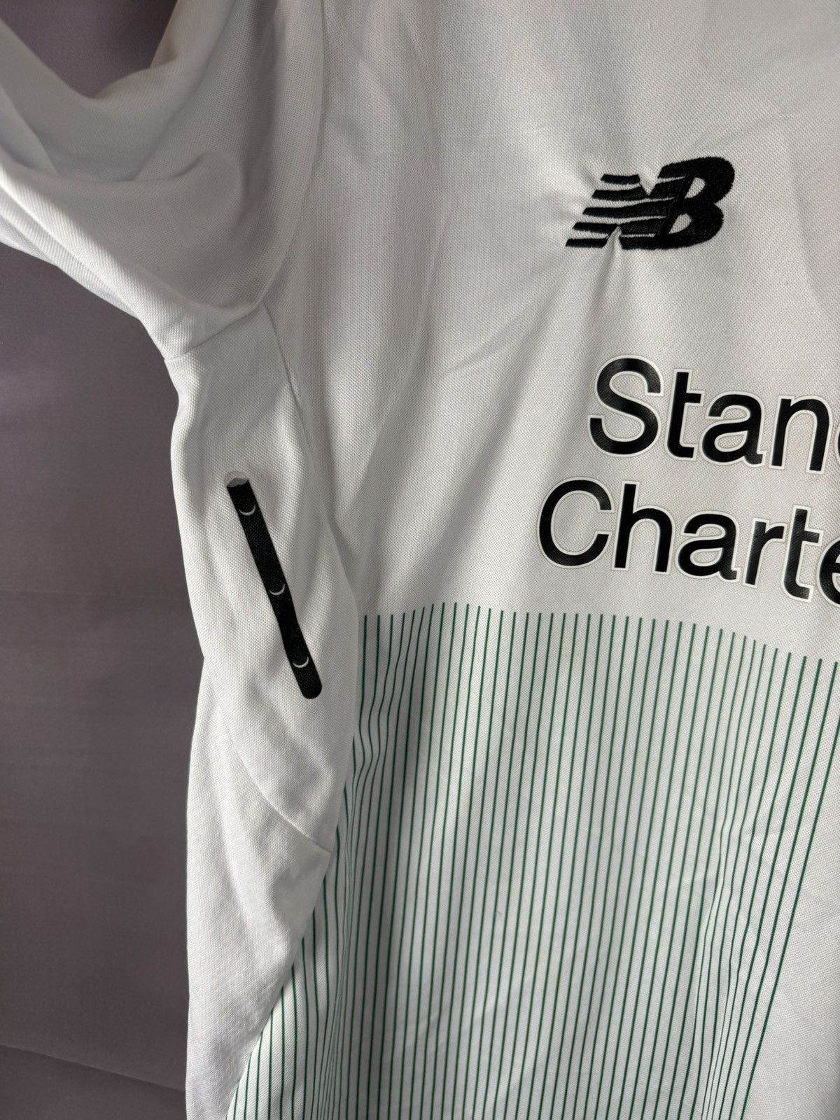 New Balance × Vintage M.SALAH Vintage Liverpool 2017/18 New Balance Jersey Large Size US L / EU 52-54 / 3 - 8 Thumbnail