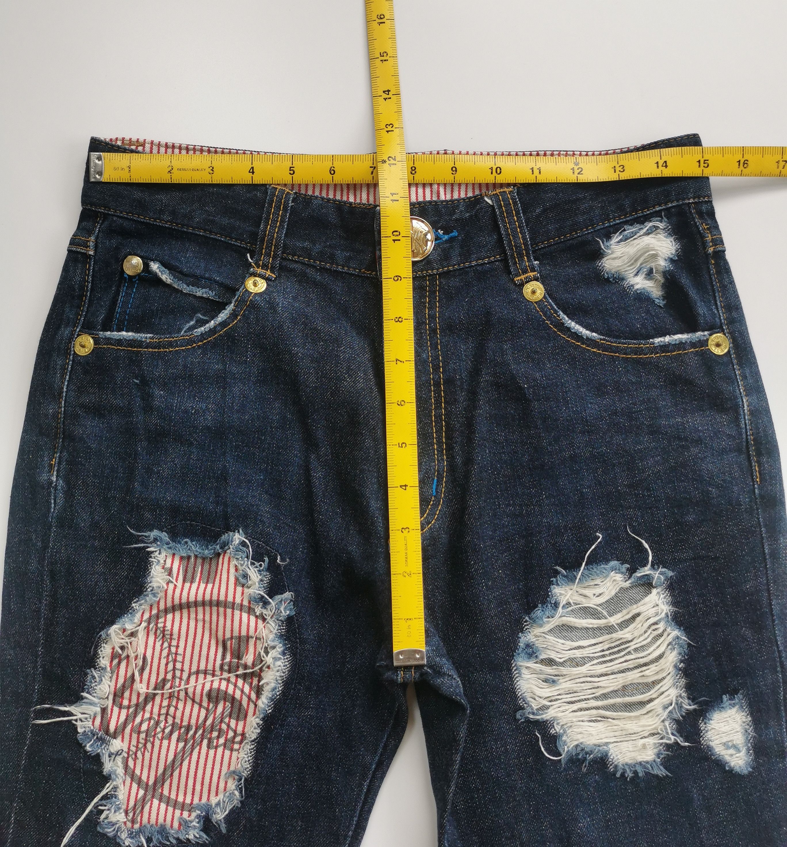 Kith × New Era × New York Yankees VINTAGE New York Yankees MLB Distressed Jeans Red Stripe Size US 30 / EU 46 - 9 Thumbnail