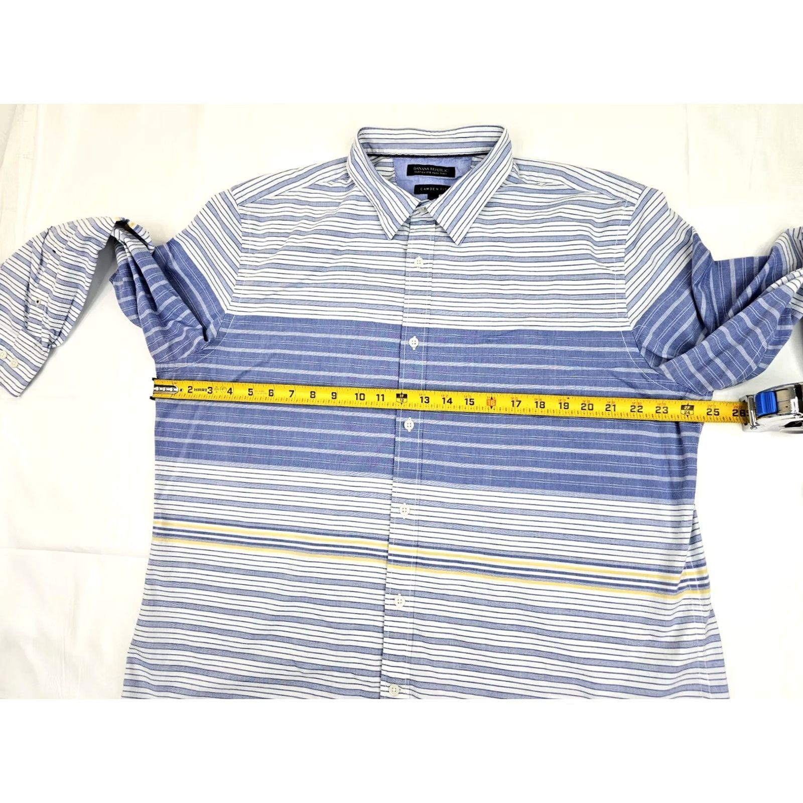 Banana Republic Banana Republic Shirt Mens XL Blue Striped Camden Fit EUC Button-Up Shirt / 3-Season Lightweight Cotton Size US XL / EU 56 / 4 - 6 Thumbnail