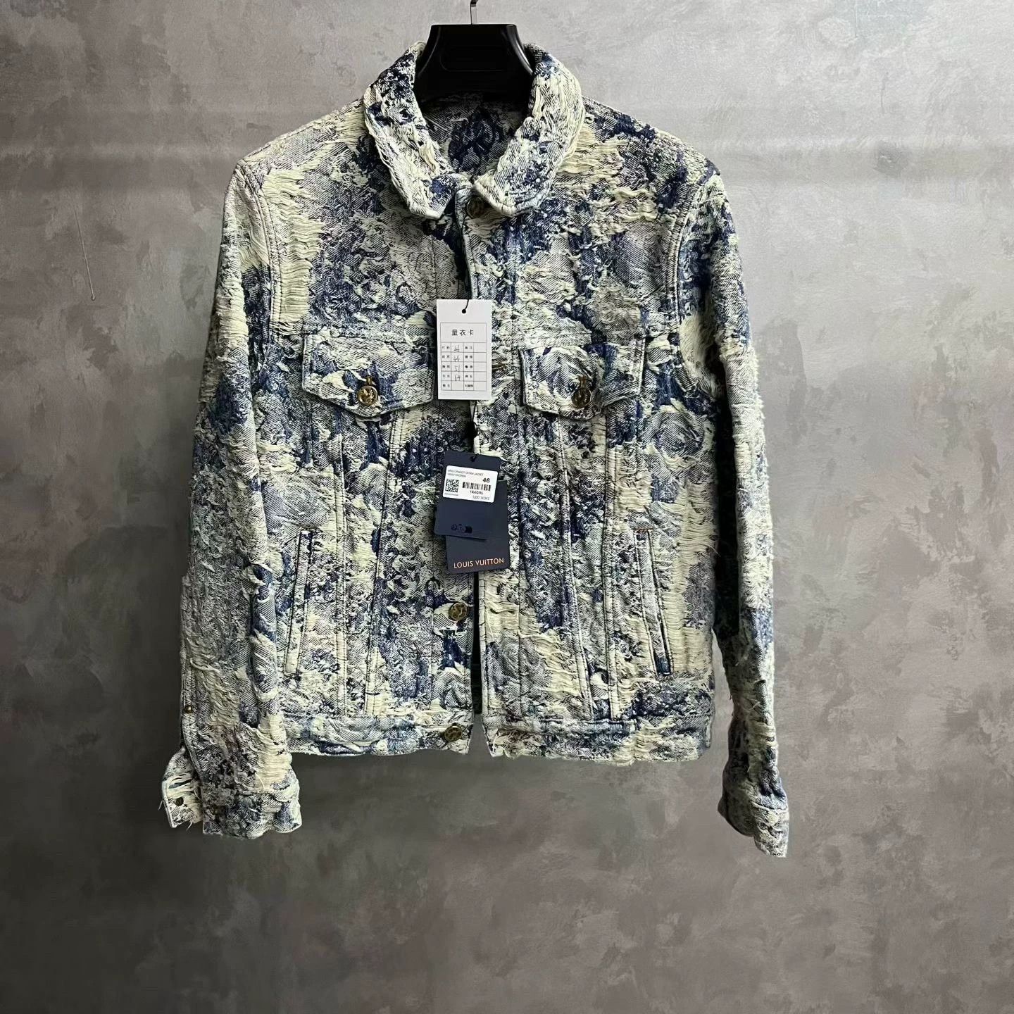 Louis Vuitton louis vuitton blue floral print denim jacket Size US L / EU 52-54 / 3 - 1 Thumbnail