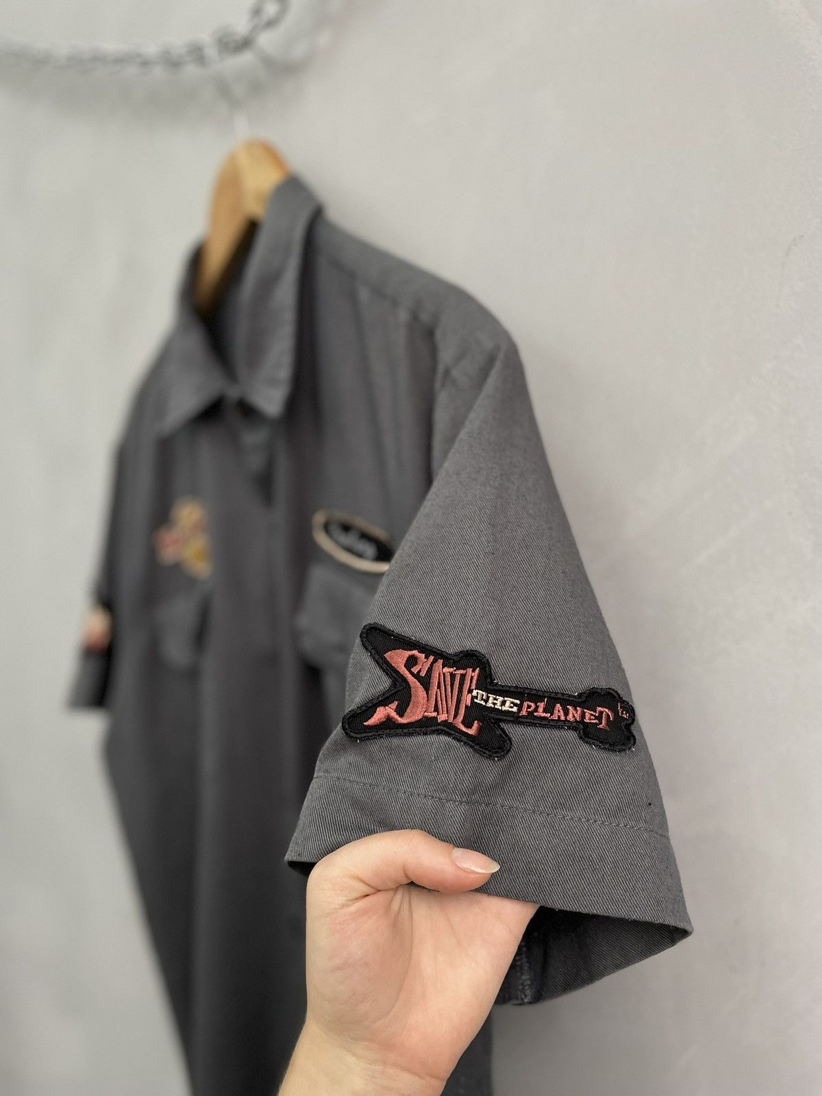 Hard Rock Cafe Retro american Hard Rock cafe y2k shirt button up Size US L / EU 52-54 / 3 - 6 Thumbnail