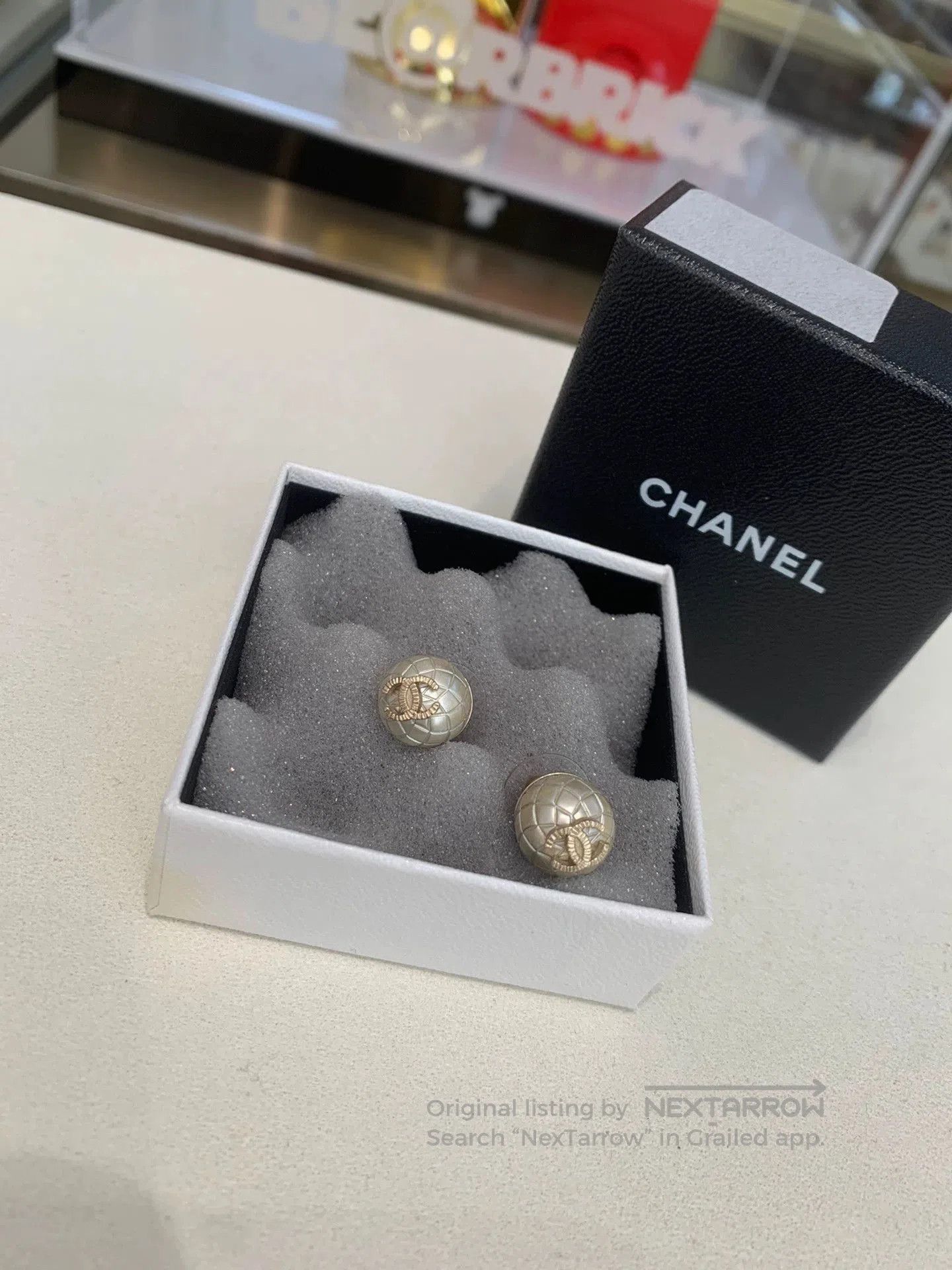 Chanel Chanel Limited Quilted Pearl Double C Earrings. Size ONE SIZE - 1 Thumbnail