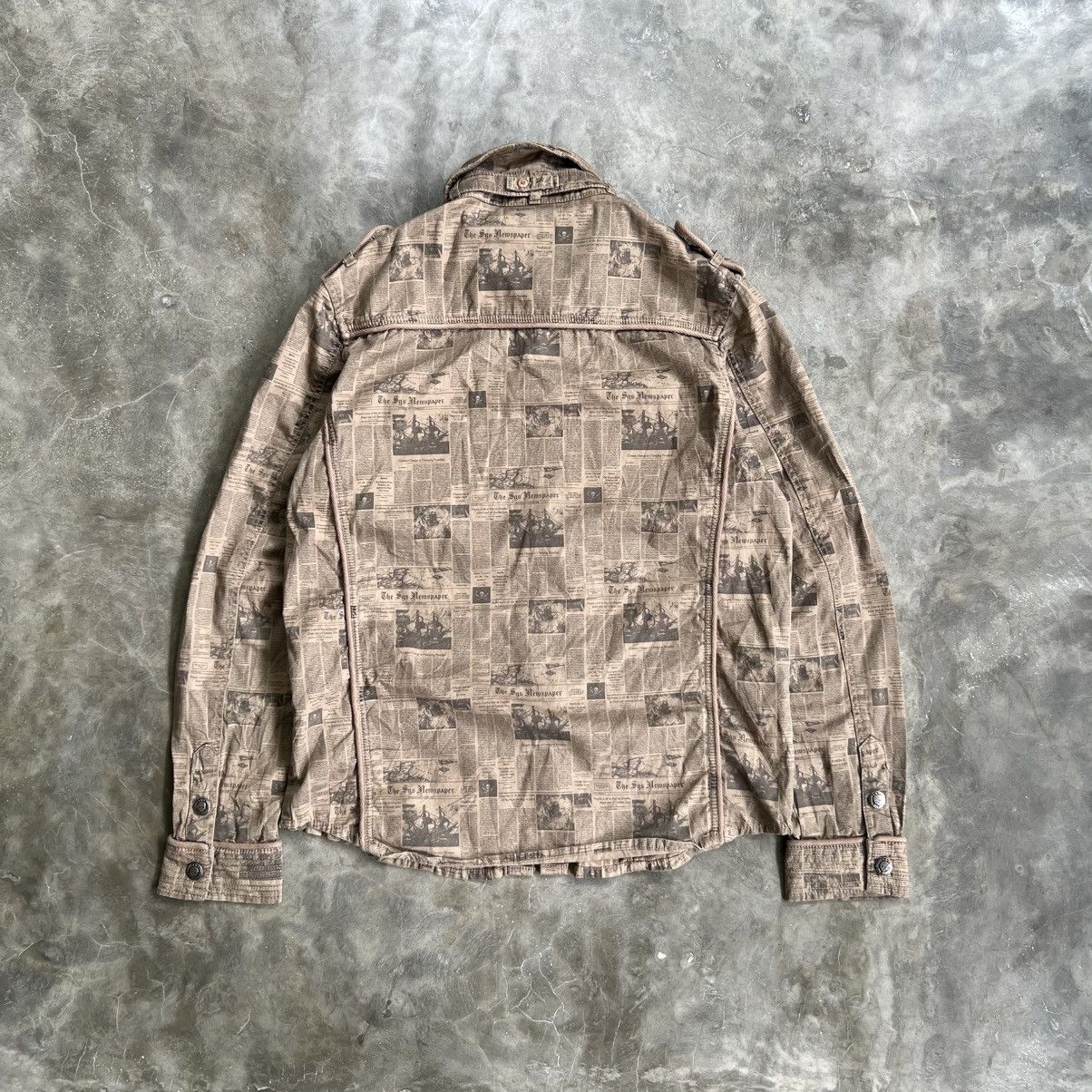 Seditionaries Doublefocus News Paper Skull Neck Belt Jacket Size US L / EU 52-54 / 3 - 2 Thumbnail