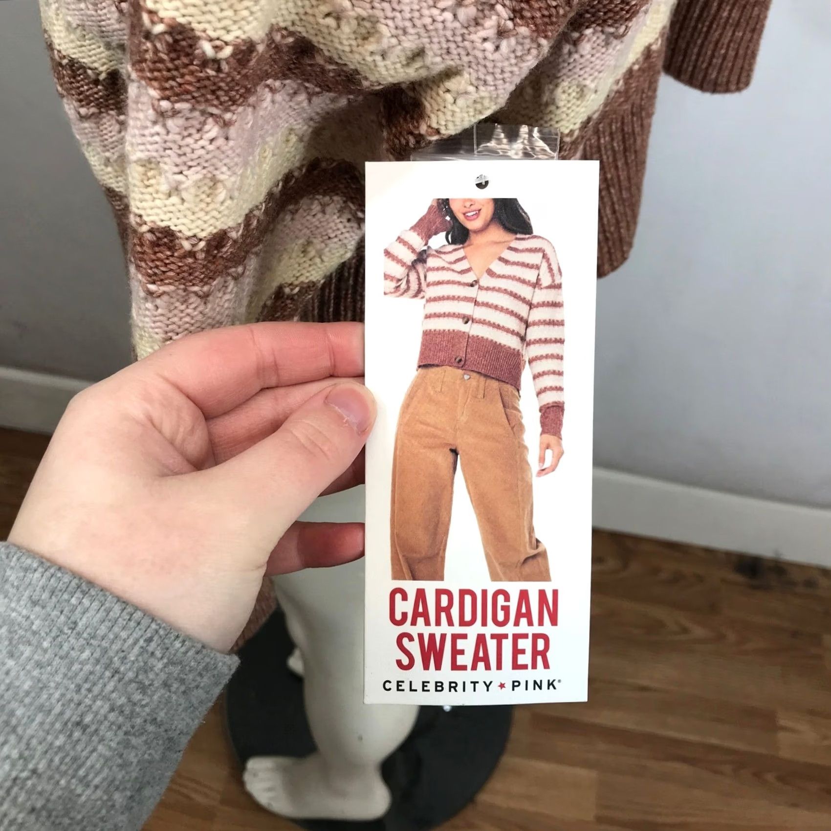 Vintage VINTAGE Celebrity Pink Striped Knit Cardigan Sweater Women's XXXL Brown Pink Beige Size XXL / US 16-18 / IT 52-54 - 7 Thumbnail