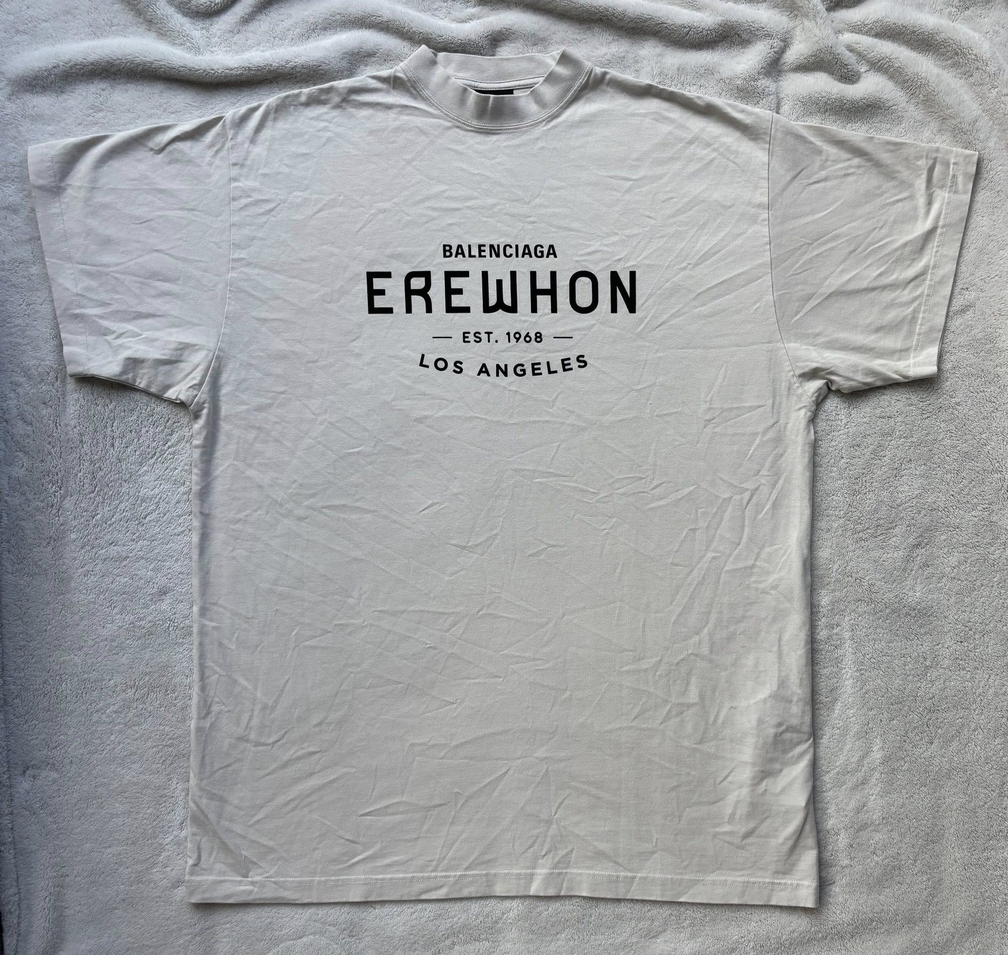 Balenciaga 3-4XL - Balenciaga x Erewhon LA Cream/Black Logo Tee Size US XXL / EU 58 / 5 - 1 Thumbnail