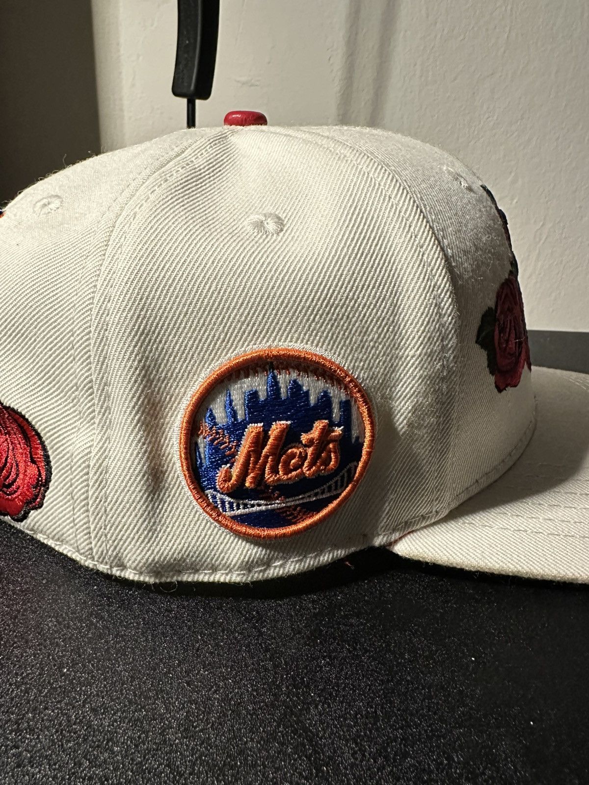 New Era × New York Yankees New York Mets Snapback Hat Size ONE SIZE - 2 Thumbnail