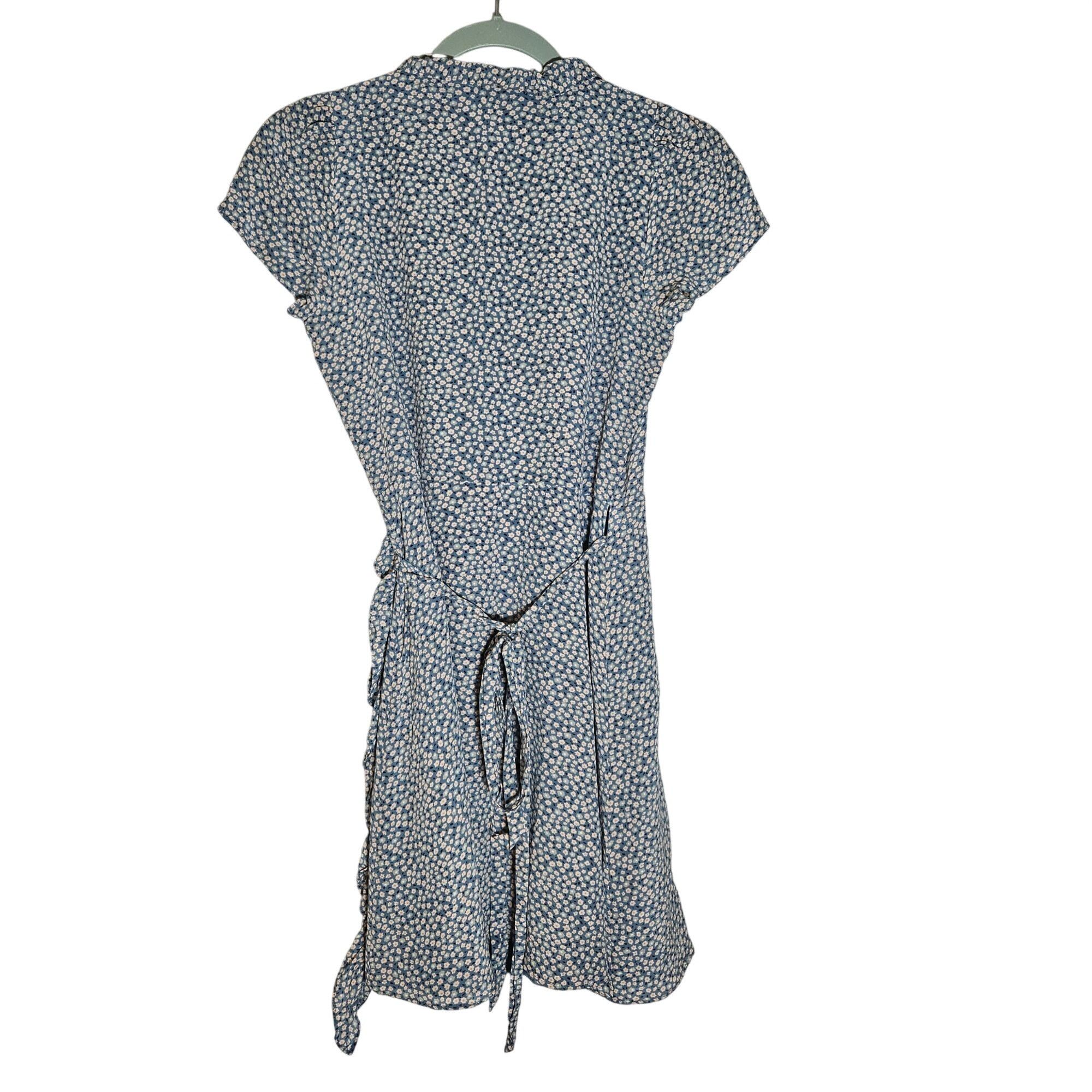 Madewell Madewell XS Blue Wrap Dress Floral Ruffle Hem French Girl Co Size XS / US 0-2 / IT 36-38 - 12 Thumbnail