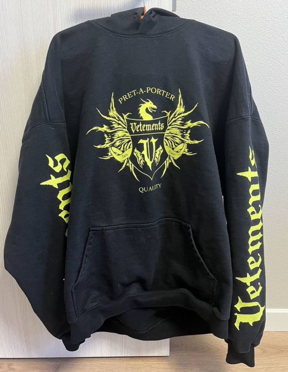 Balenciaga vetements hoodie pret a porter Size US S / EU 44-46 / 1 - 1 Thumbnail