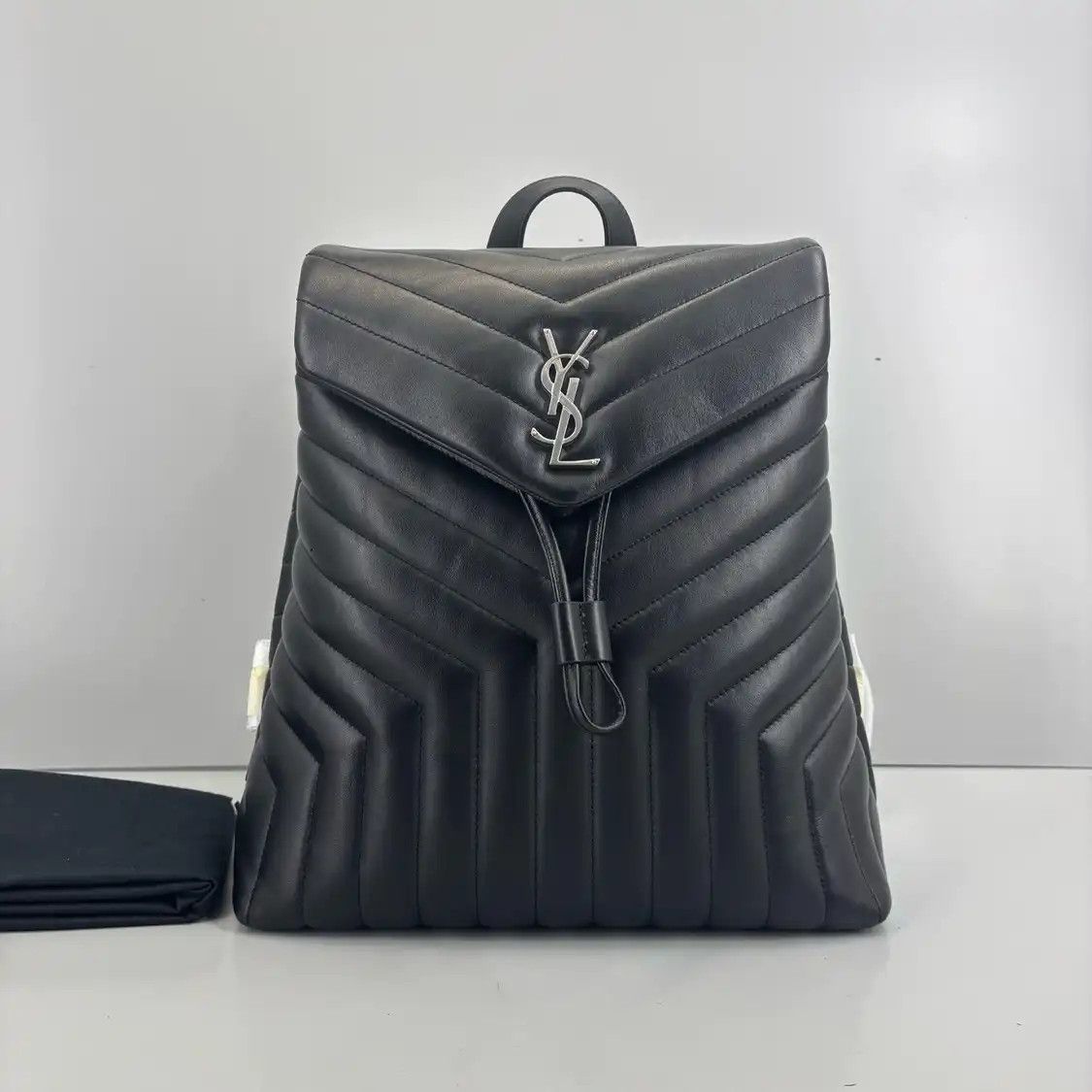 Saint Laurent Paris Saint Laurent Paris YSL LOULOU black cowhide leather quilted Vsquare minibackpac Size ONE SIZE - 1 Thumbnail