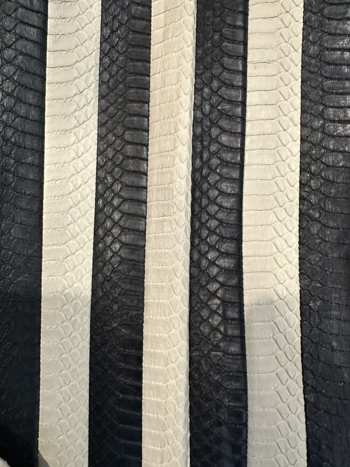 Yves Saint Laurent Saint Laurent 2018 python leather teddy Size US L / EU 52-54 / 3 - 8 Thumbnail