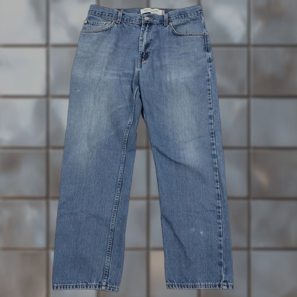 Levi's Levi's 505 Regular Fit Men's Jeans W36 L30 Blue Denim Straight Leg Zip Fly Jeans Size US 36 / EU 52 - 1 Thumbnail