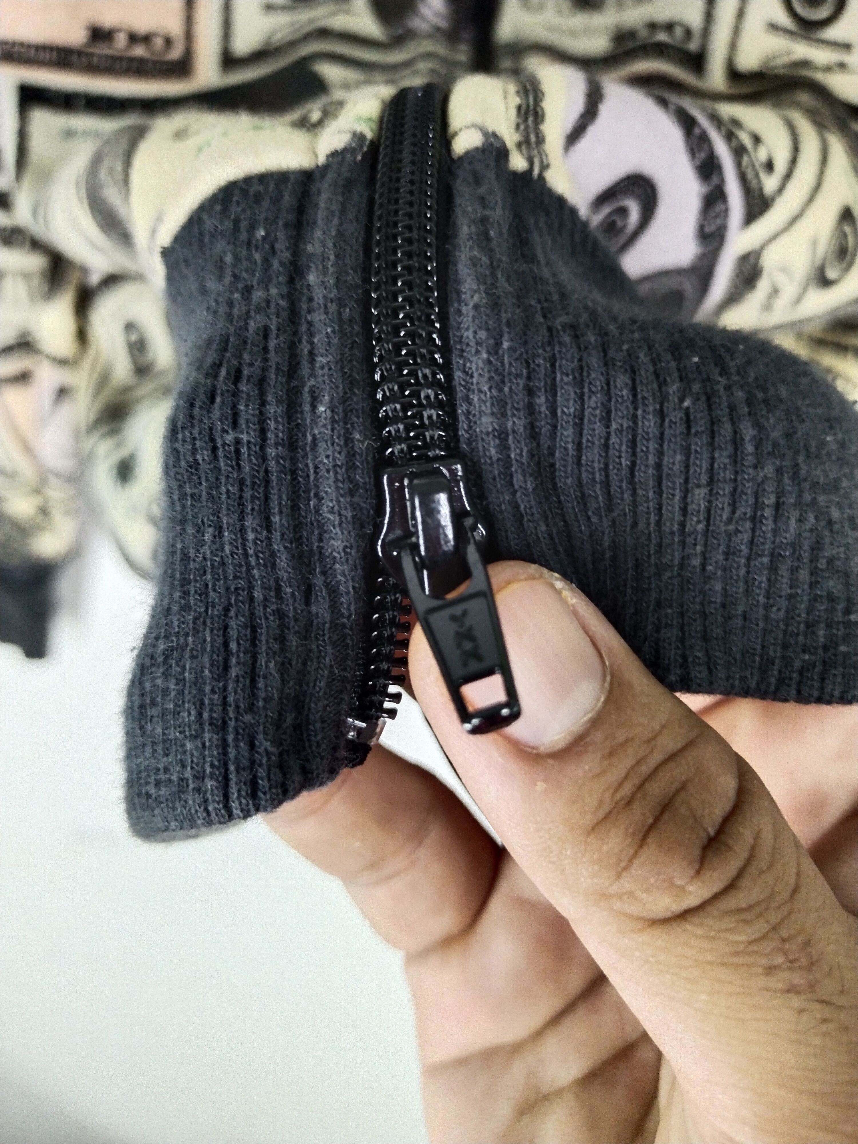C1RCA Vintage Circa C-Note Skulls Overprint Punks LBG Hoodie Size US M / EU 48-50 / 2 - 14 Thumbnail