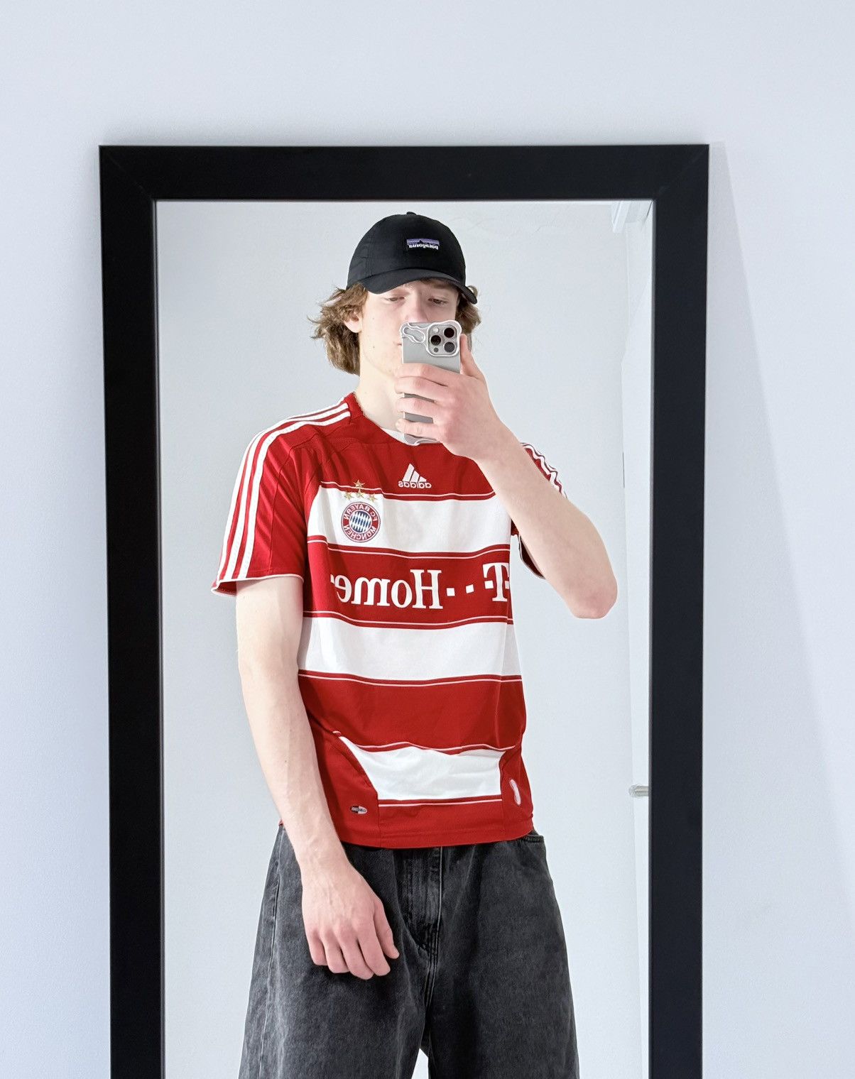 Adidas Vintage Adidas Y2K streetwear track sportswear t-shirt Size US L / EU 52-54 / 3 - 3 Thumbnail
