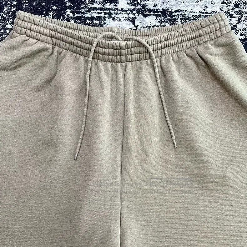 Balenciaga Balenciaga Logo Elastic Waist Casual Shorts. Size US 26 / EU 42 - 2 Thumbnail